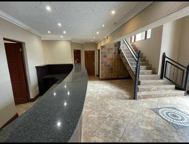 BUSINESS PROPERTY TO RENT IN ROOIHUISKRAAL